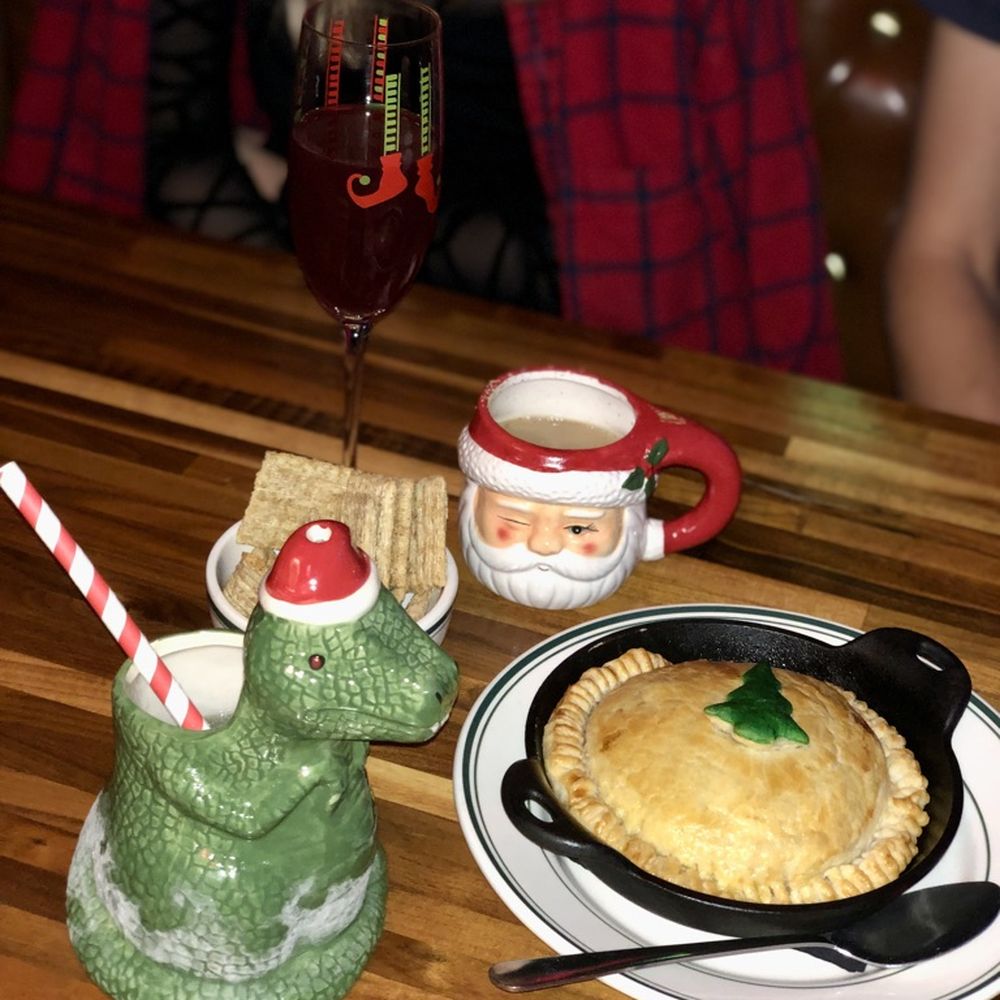 Winnie's - Baked brie, Miracle pop-up cocktails - Cocktail Bars Near Me - Houston, Texas Winnie's - Baked brie, Miracle pop-up cocktails - Cocktail Bars Near Me - Houston, Texas