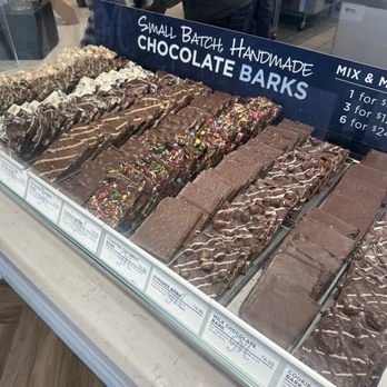MilkShake Factory Darien - Ice Cream & Frozen Yogurt Near Me - Darien, Connecticut MilkShake Factory Darien - Ice Cream & Frozen Yogurt Near Me - Darien, Connecticut