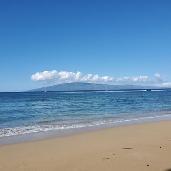 808 Grindz Cafe - Ocean view - Cafes Near Me - Lahaina, Hawaii 808 Grindz Cafe - Ocean view - Cafes Near Me - Lahaina, Hawaii