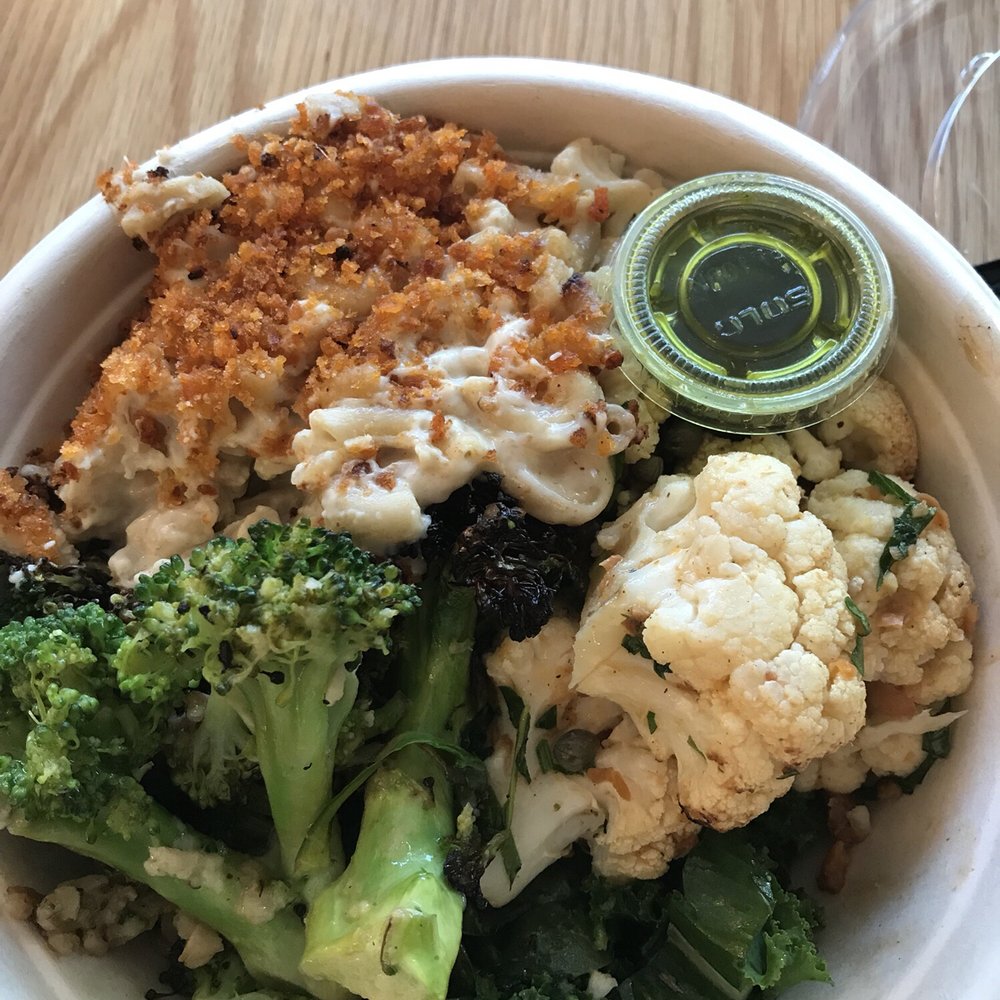 Dig Inn - Farmer favorite market bowl - New American Near Me - New York, New York