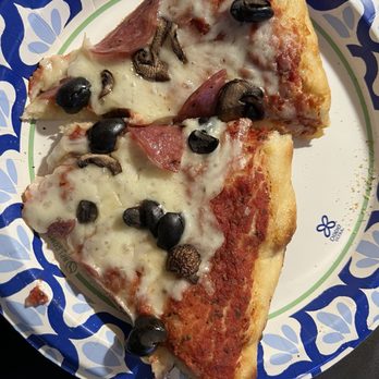 Smart Pizza - This was supposed to be a Salami, Olive and mushroom pizza. What's happening with Smart Pizza. Is this just a fluke? Skimpy toppings - Pizza Near Me - Guerneville, California Smart Pizza - This was supposed to be a Salami, Olive and mushroom pizza. What's happening with Smart Pizza. Is this just a fluke? Skimpy toppings - Pizza Near Me - Guerneville, California