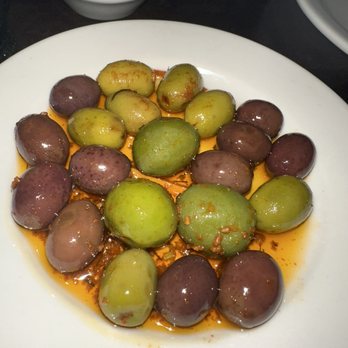 Gjelina - Marinated olives - New American Near Me - Venice, California Gjelina - Marinated olives - New American Near Me - Venice, California