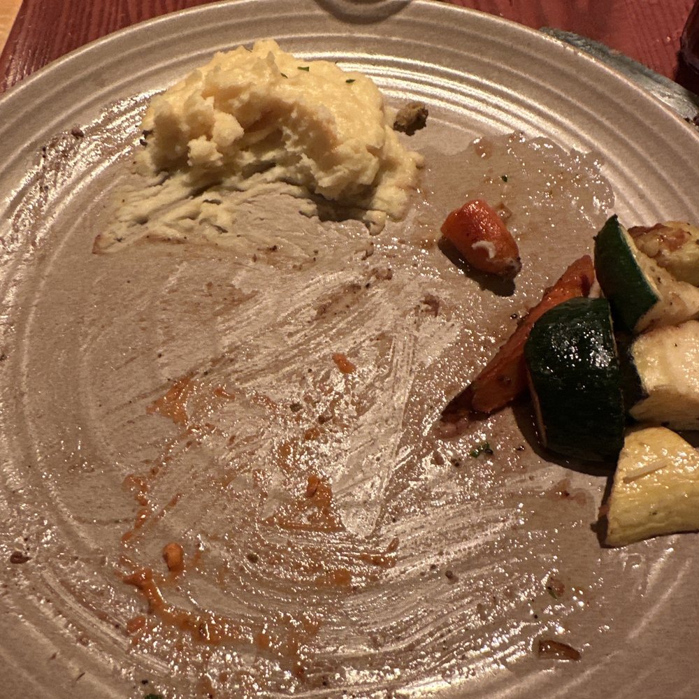 Dragon's Den - Well all I can say is get the Steak  you won't be disappointed - American Near Me - Carlsbad, California