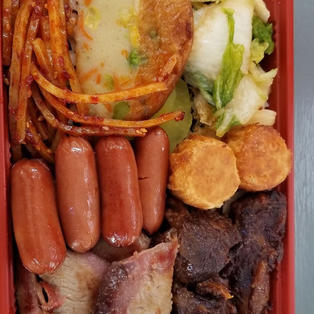 Taka's Box Lunch - Smoked bento - Breakfast & Brunch Near Me - Honolulu, Hawaii Taka's Box Lunch - Smoked bento - Breakfast & Brunch Near Me - Honolulu, Hawaii