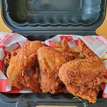 Burgers@ Apollo - 3 Chicken Wings & Fries meal - Burgers Near Me - Camp Springs, Maryland