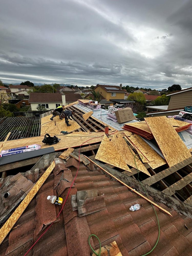 Slide of Royal Roofing CA