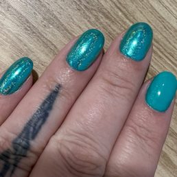 Dublin Green with a turquoise chrome finish. You can see the one finger that the chrome didn't stay on.