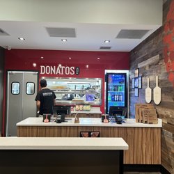 Donatos Pizza