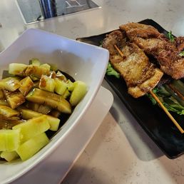 Cucumbers in Vinegar Sauce & Satay Chicken