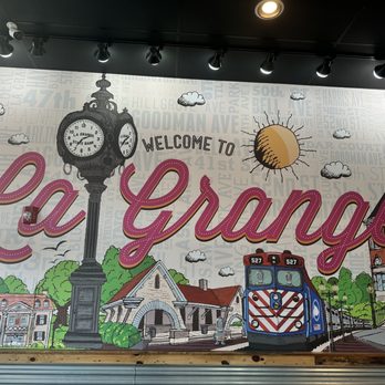 Forever Yogurt - Mural in the restaurant - Ice Cream & Frozen Yogurt Near Me - La Grange, Illinois