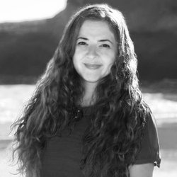 BnB Sitter Santa Cruz - Janiece Rodriguez