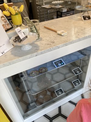 Cookies with Tiffany, Voted Best Bakery by Seattle Magazine 2024 Readers Choice Awards by null