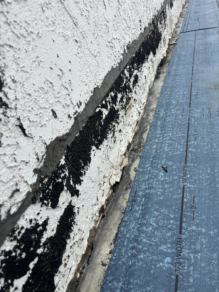 Slide of Lawsons Roofing