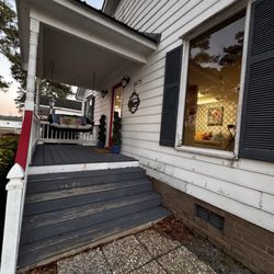 Jennifer's Chair-Goldsboro - Outside