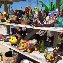 Home Decor Accents - Pottery does not rust.