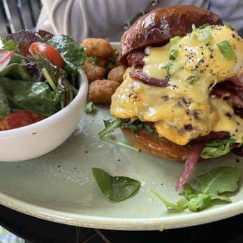 Yolks - Brunch burger - Breakfast & Brunch Near Me - Vancouver, British Columbia Yolks - Brunch burger - Breakfast & Brunch Near Me - Vancouver, British Columbia