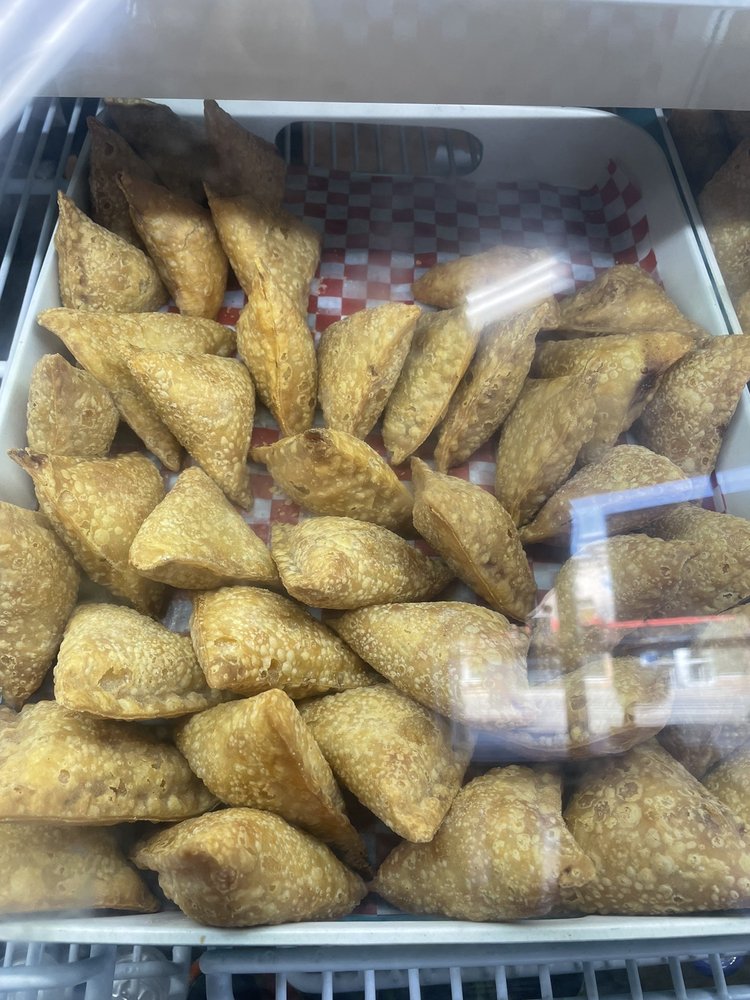 SHAWARMA KING Updated August 2024 1423 Kensington Road NW, Calgary