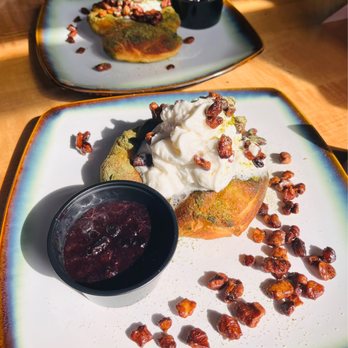 Lavery Brewing - Donut (courtesy of Chef Ashley) - Brewpubs Near Me - Erie, Pennsylvania Lavery Brewing - Donut (courtesy of Chef Ashley) - Brewpubs Near Me - Erie, Pennsylvania