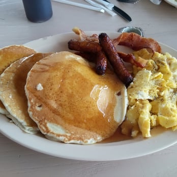 Valley Super Burger - Breakfast flapp jacks 3 eggs sausage 5:65$ - Burgers Near Me - La Puente, California