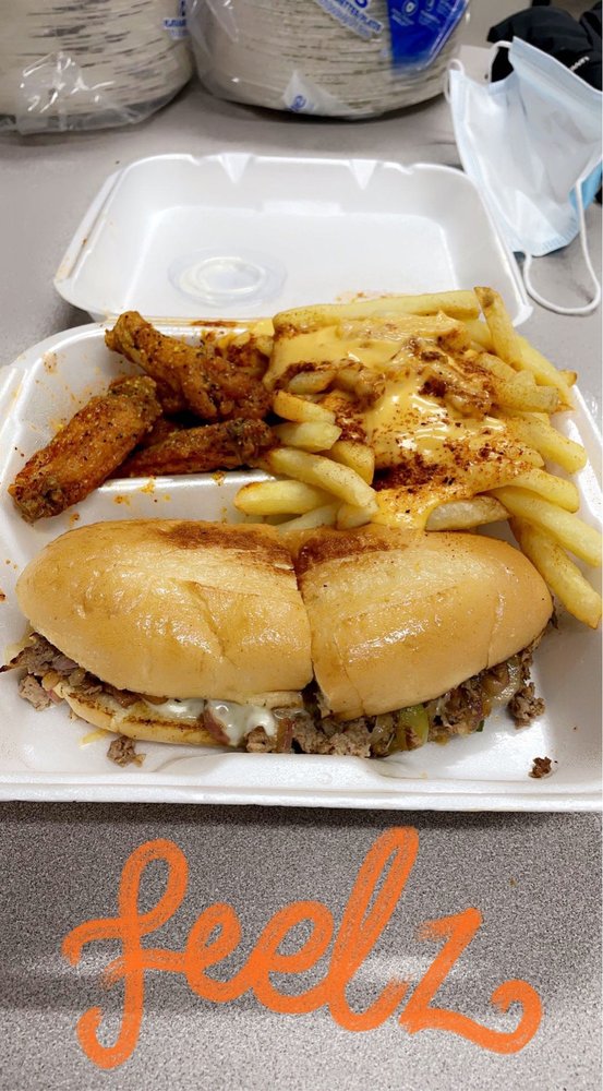 Best Wings And Deli, Birmingham Roadtrippers