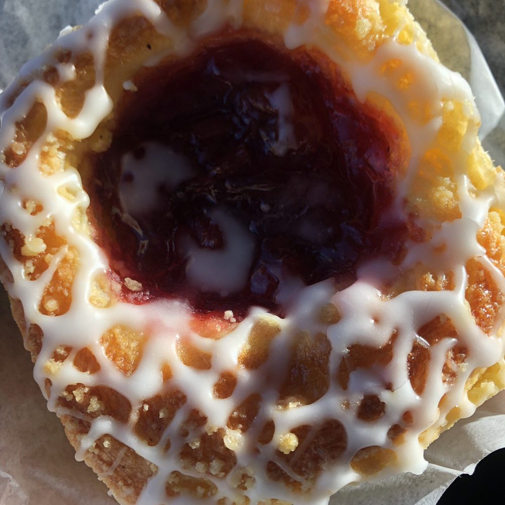 Wolf's Bakery - Bakeries Near Me - Evergreen Park, Illinois Wolf's Bakery - Bakeries Near Me - Evergreen Park, Illinois