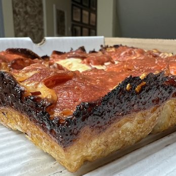 Quarantino's - MC5  nice and crispy edges - Pizza Near Me - Grand Rapids, Michigan