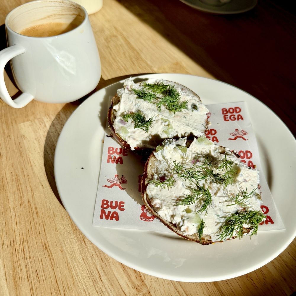Buena Bodega - Bodega Chopped Bagel & Latte - Coffee & Tea Near Me - Ventura, California
