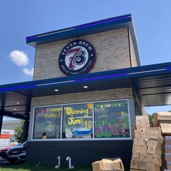 7 Brew Coffee - Coffee & Tea Near Me - High Point, North Carolina