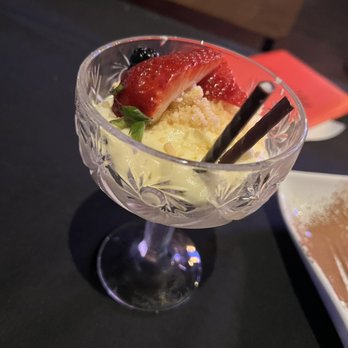 Deluxe Fun Dining - Bars Near Me - Charlotte, North Carolina Deluxe Fun Dining - Bars Near Me - Charlotte, North Carolina