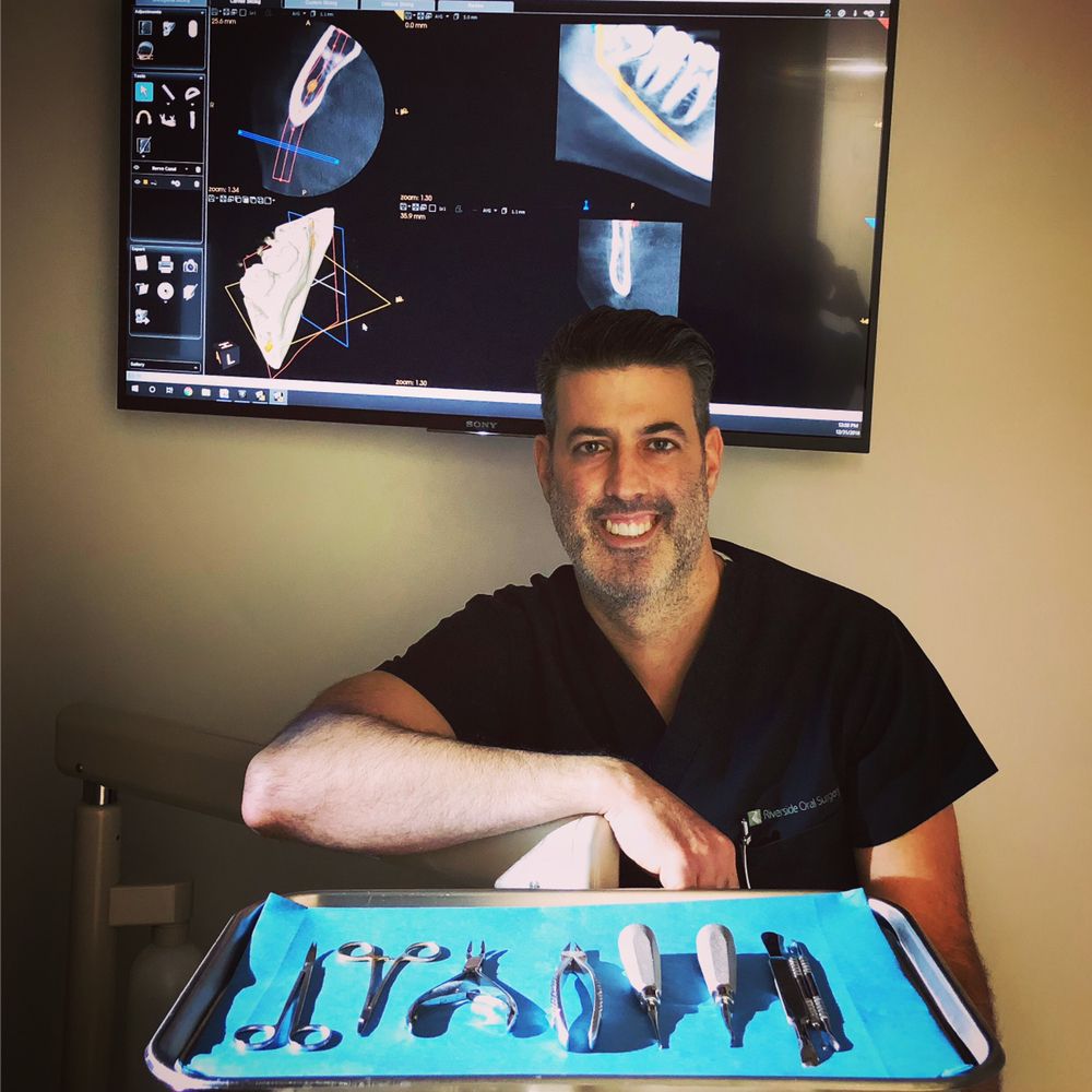 SHAWN LYNN, DDS RIVERSIDE ORAL SURGERY 11 Reviews 209 S