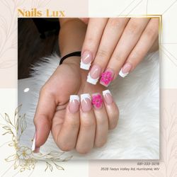 Nails Lux