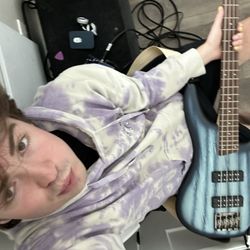 Eric Heideman Guitar Lessons - This is me with my bass, hope you enjoy the photo.