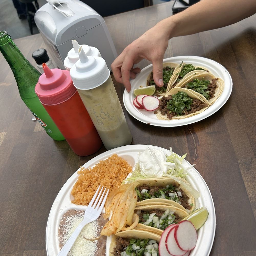 #8. Combo 3 Tacos (without tomato and avocado)