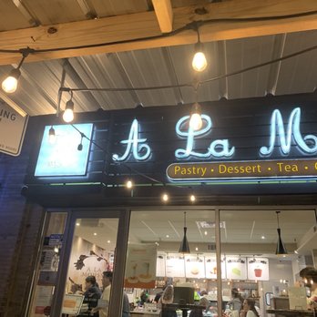 A La Mousse - outside - Desserts Near Me - Philadelphia, Pennsylvania