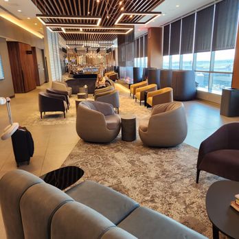 Admirals Club - Welcome - Airport Lounges Near Me - Philadelphia, Pennsylvania Admirals Club - Welcome - Airport Lounges Near Me - Philadelphia, Pennsylvania