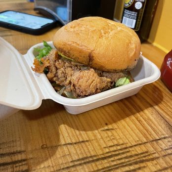 Gouldsburgers - Gluten free crispy chicken burger - Burgers Near Me - Haddonfield, New Jersey