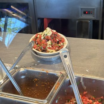 Chipotle Mexican Grill - Chicken Bowl - Mexican Near Me - Portland, Oregon
