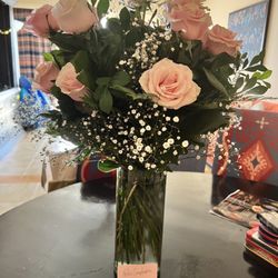 Cabo Flowers & Cakes - 2 dozen long stem pink roses.