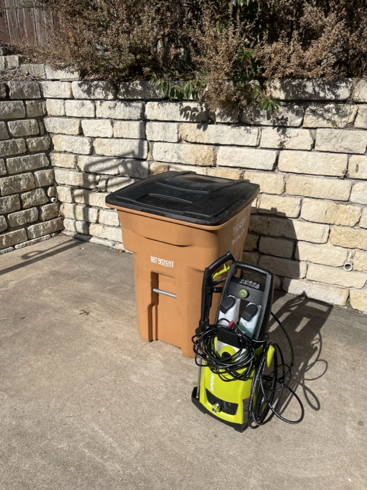 AUSTIN CLEAN CANS Updated May 2024 Austin, Texas Home Cleaning