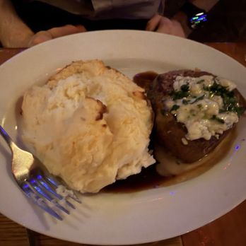 Damon's Steak House - Filet Mignon (8 oz) - Steakhouses Near Me - Glendale, California