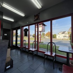 Hard Wok Cafe - Waiting area