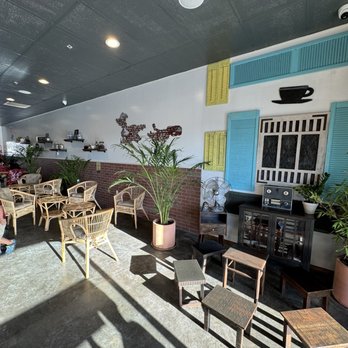 Ca Phe Phin - Coffee & Tea Near Me - Sacramento, California