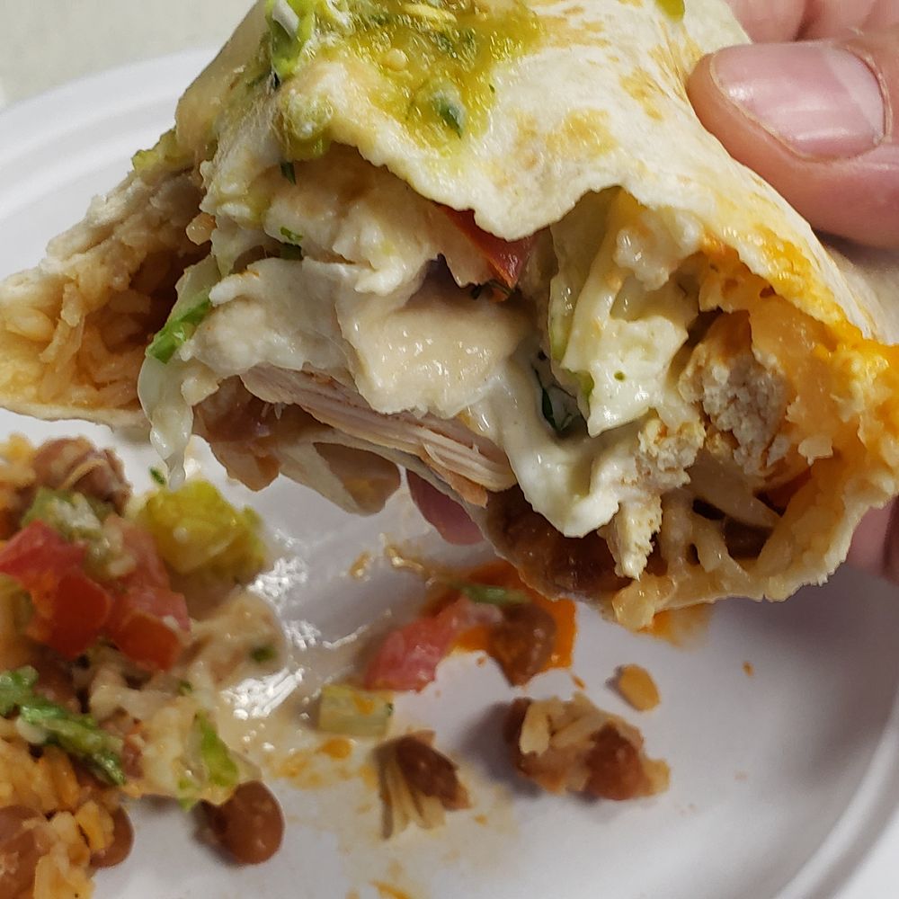 El Pariente Mexican Grill - Fresh, but lacked tinga flavor. - Tacos Near Me - White Bear Lake, Minnesota