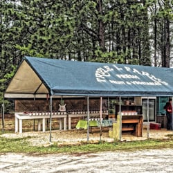 Triple L Farms Fresh Fruit & Vegetables - Triple L Farms roadside stand: Aberdeen, NC