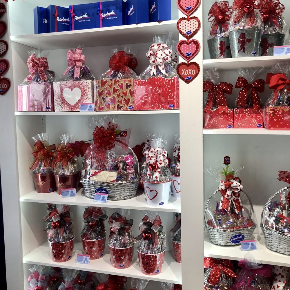 Peterbrooke Chocolatier Durbin Park - Chocolatiers & Shops Near Me - St Johns, Florida Peterbrooke Chocolatier Durbin Park - Chocolatiers & Shops Near Me - St Johns, Florida