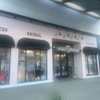The Shops At Dos Lagos - Shopping Centers Near Me - Corona, California The Shops At Dos Lagos - Shopping Centers Near Me - Corona, California