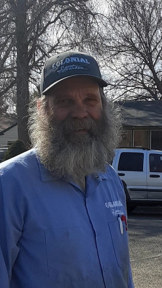 COLONIAL LAWN & GARDEN 1118 W Washington Ave, Yakima, Washington