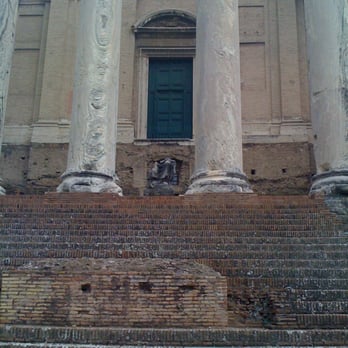 Foro Romano - Landmarks & Historical Buildings Near Me - Rome, RM