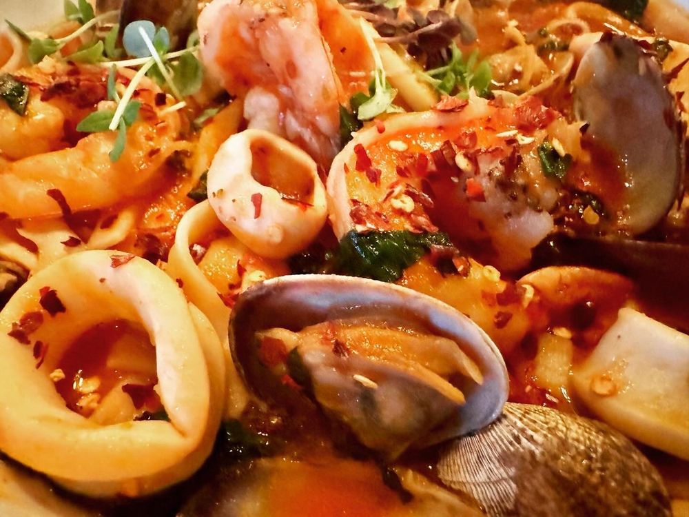 ENZO’S BISTRO AND BAR RANCHO MIRAGE Updated October 2024 232 Photos