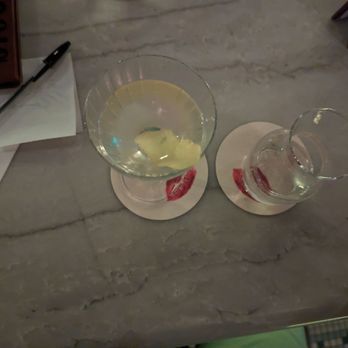Bisous - Freezer Martini - Cocktail Bars Near Me - Chicago, Illinois